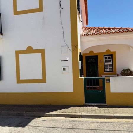 Quarto Duplo Com Terraco E Casa De Banho Privativa - Em Casa De Praia Em Almograve - Trilho Dos Pescadores מראה חיצוני תמונה